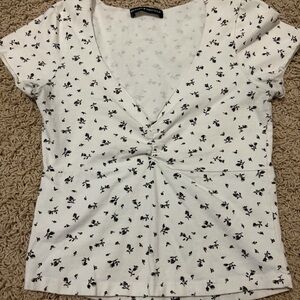 Brandy Melville Black and White Floral Top